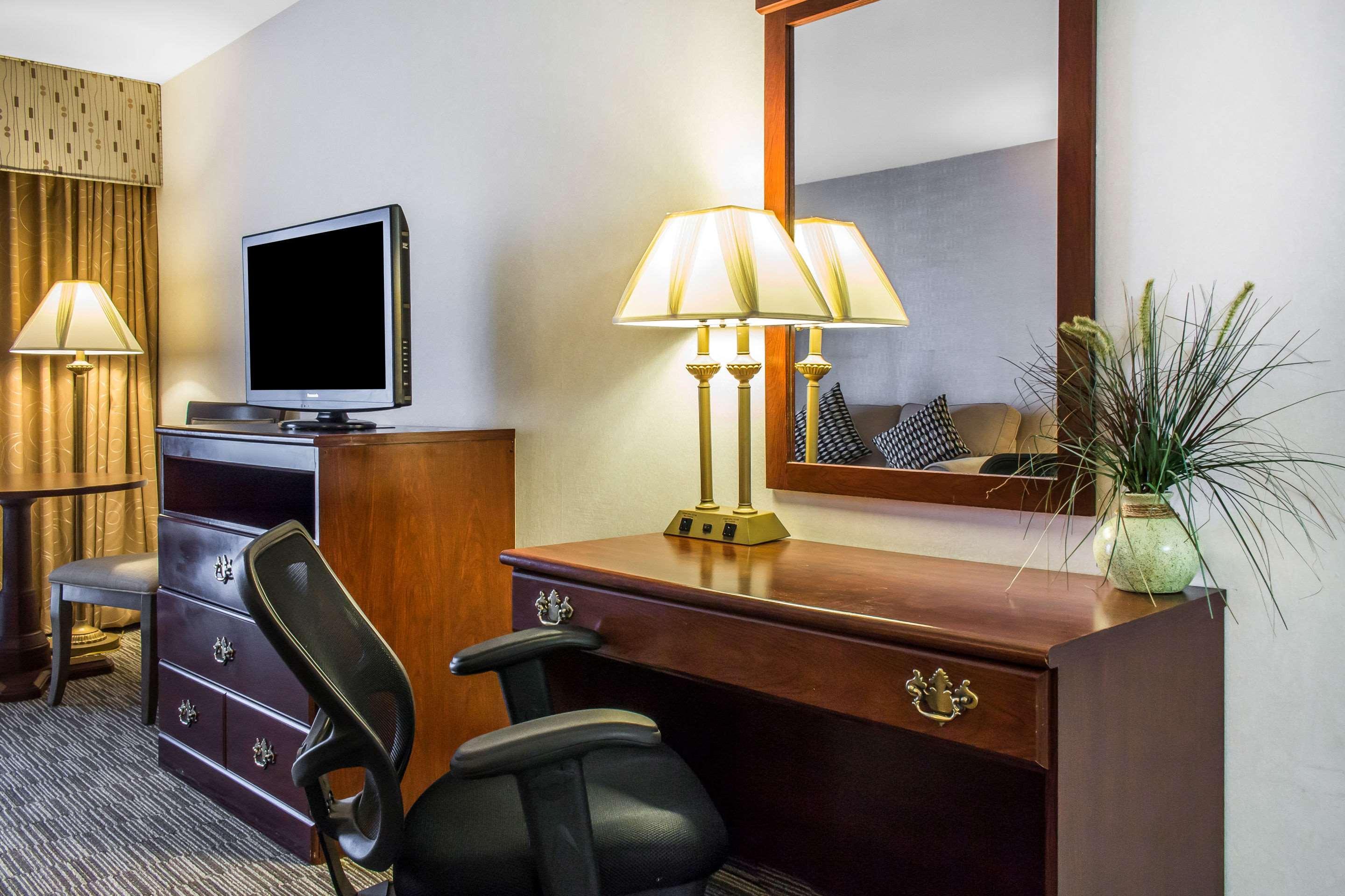 Clarion Hotel Philadelphia International Airport Essington Extérieur photo